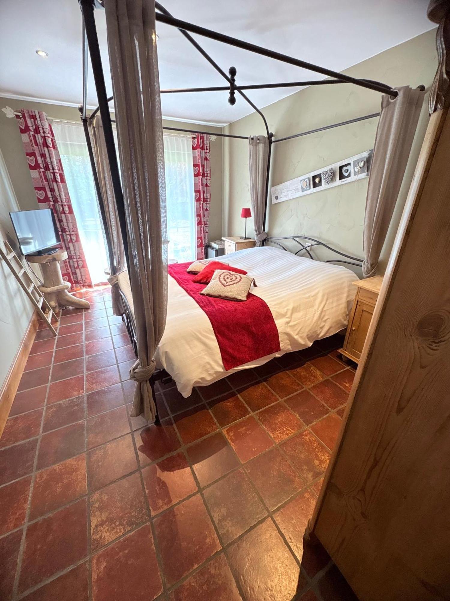 Comme A La Ferme Bed & Breakfast Durbuy Exterior photo