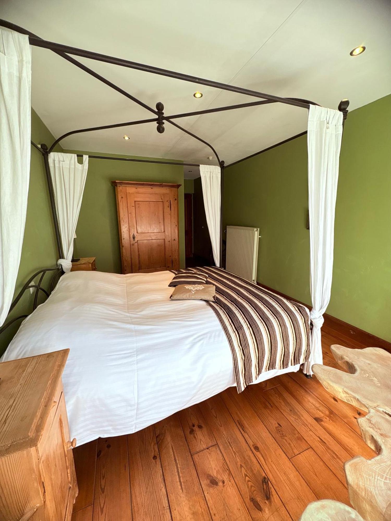 Comme A La Ferme Bed & Breakfast Durbuy Exterior photo